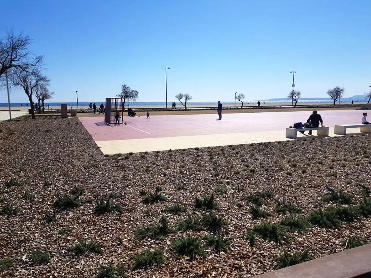 アパート One Bedroom Appartement At Empuriabrava 50 M Away From The Beach With Lake View And Furnished Terrace スペイン