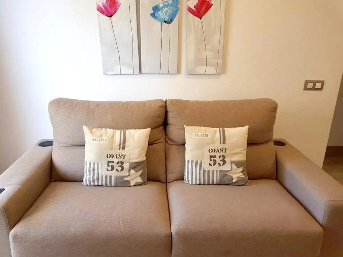アパート One Bedroom Appartement At Empuriabrava 50 M Away From The Beach With Lake View And Furnished Terrace