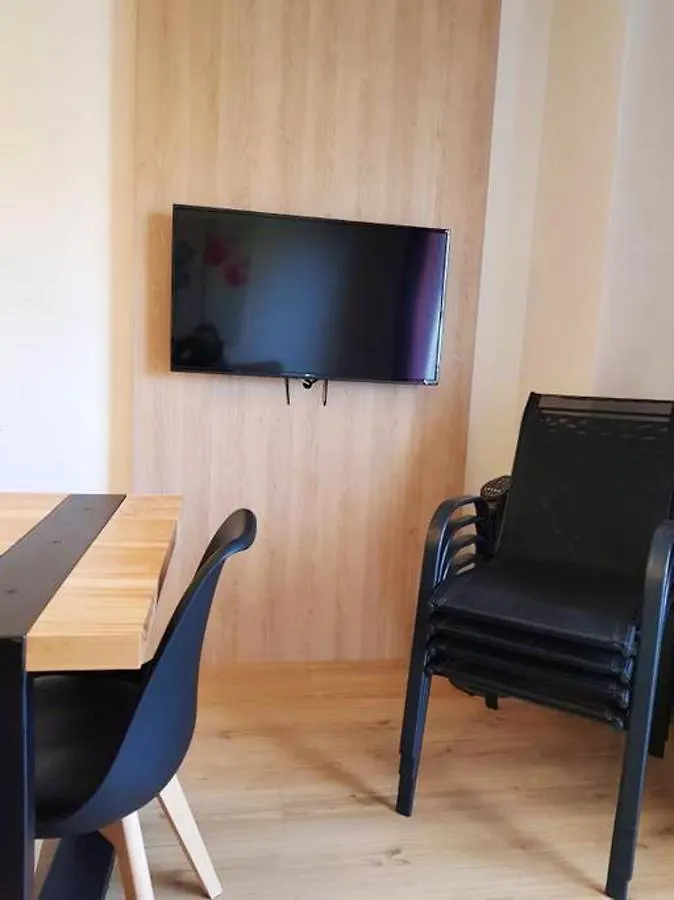 One Bedroom Appartement At Empuriabrava 50 M Away From The Beach With Lake View And Furnished Terrace 0*,  スペイン